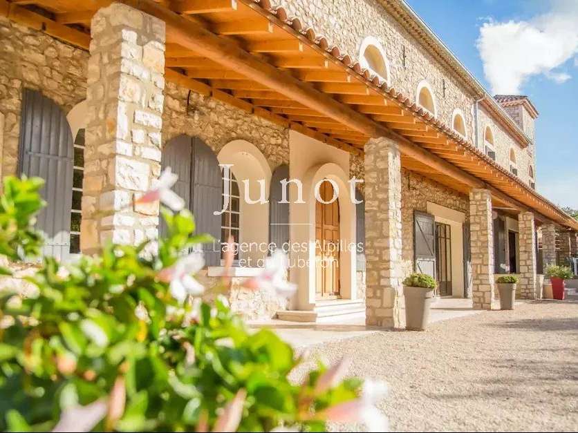Maison Noves