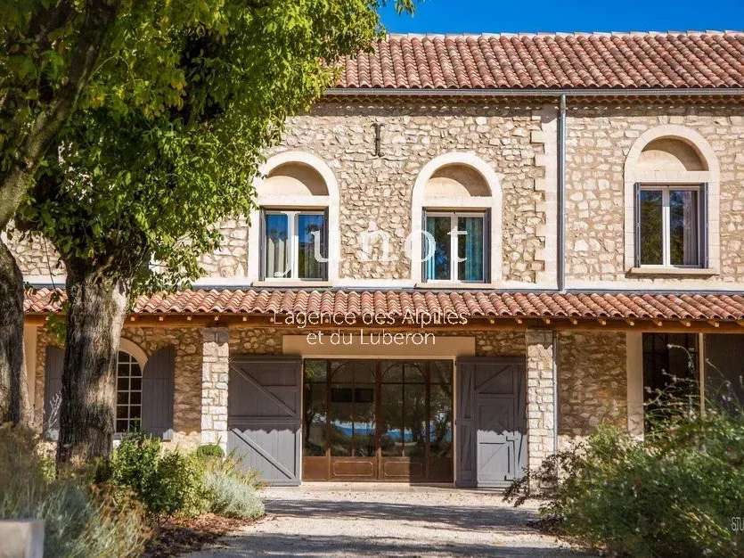 Maison Noves