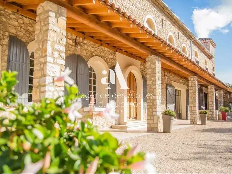 House Noves - 7 bedrooms - 450m²