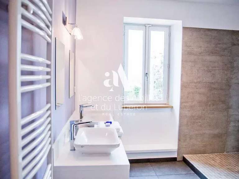 House Noves - 7 bedrooms - 450m²