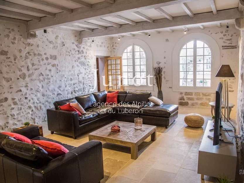 Maison Noves