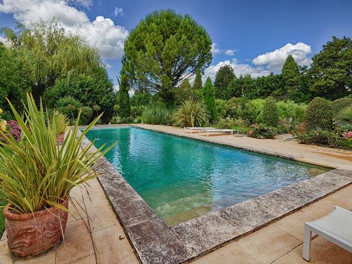 House Noves - 9 bedrooms - 400m²