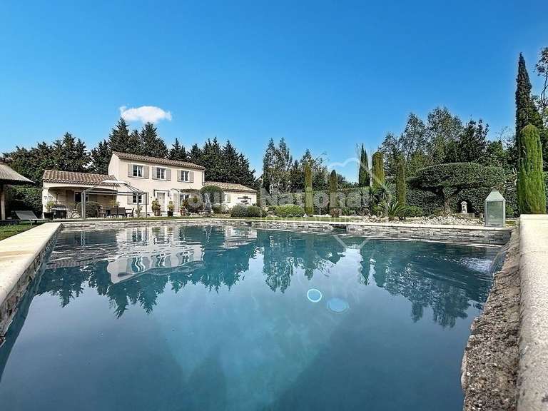 Maison Noves - 4 chambres - 150m²