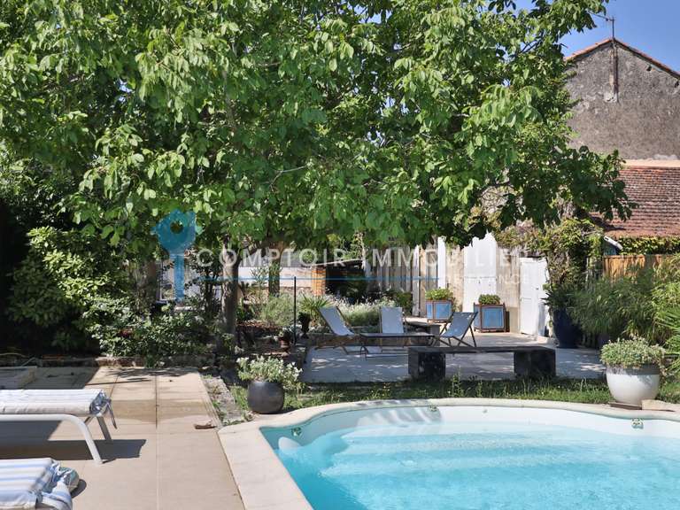 Maison Noves - 4 chambres - 209m²