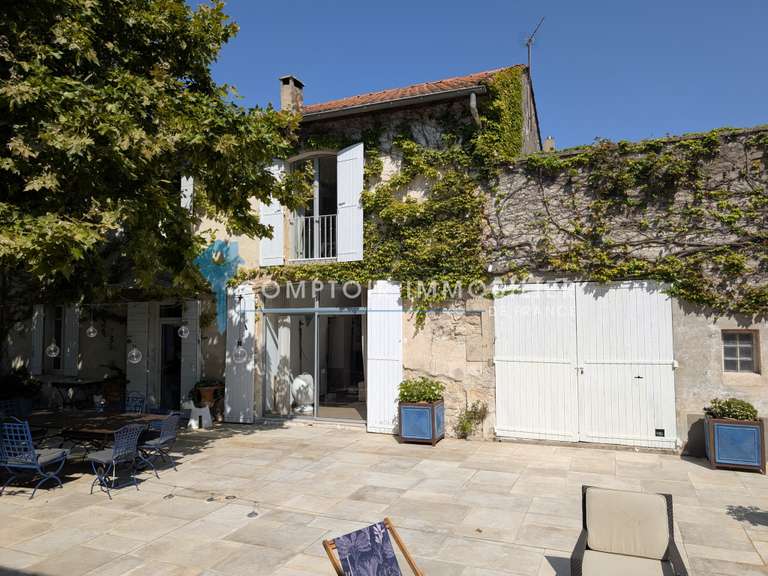 Maison Noves - 4 chambres - 209m²