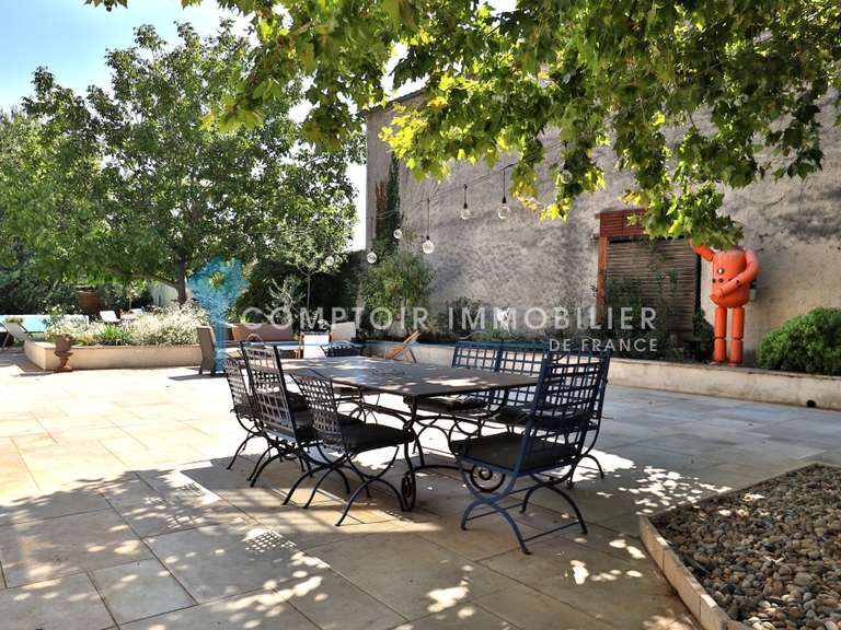 Maison Noves - 4 chambres - 209m²