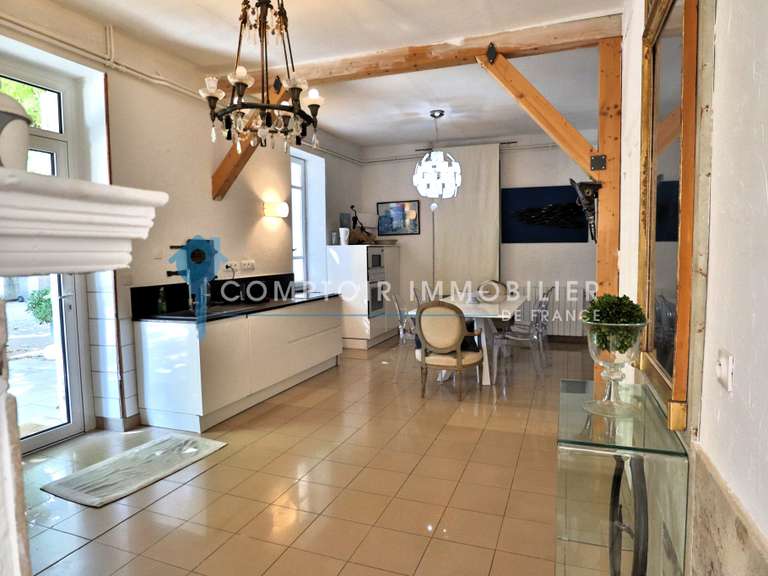 Maison Noves - 4 chambres - 209m²