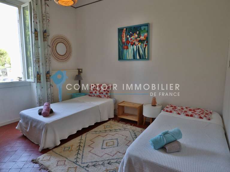 Maison Noves - 4 chambres - 209m²