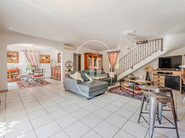 House Noves - 4 bedrooms - 150m²