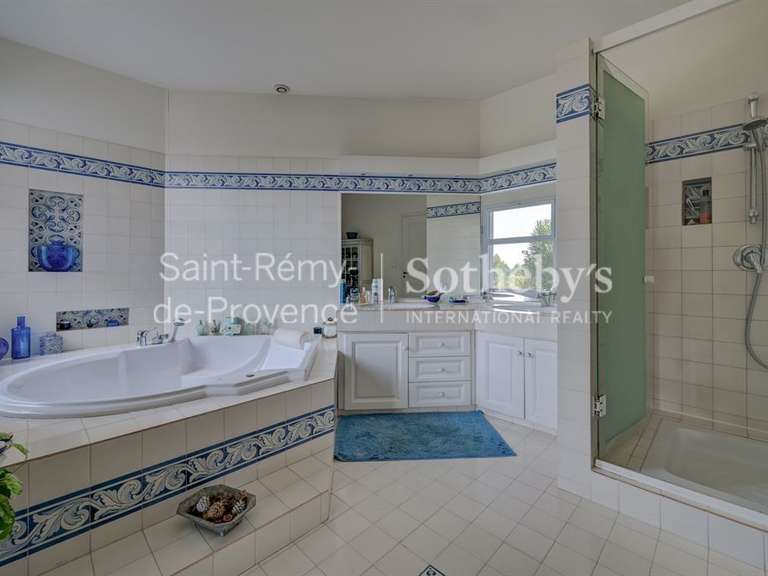 Maison Noves - 5 chambres - 330m²