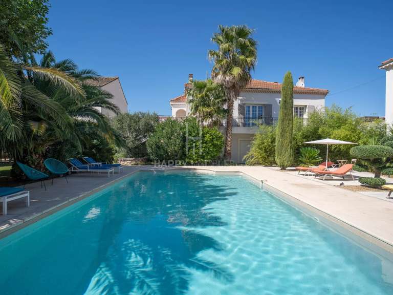Propriété Noves - 8 chambres - 777m²
