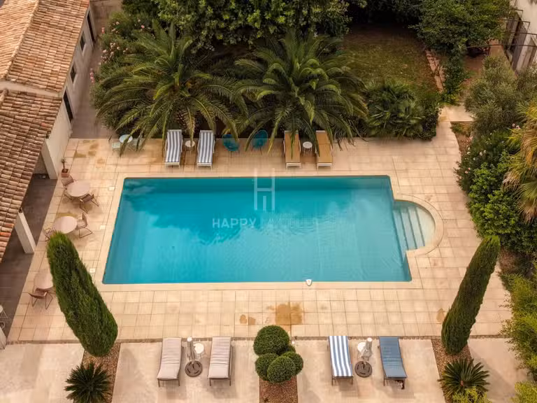 Propriété Noves - 8 chambres - 777m²
