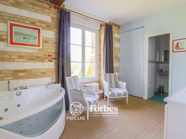 Castle Noyelles-sur-Mer - 8 bedrooms - 419m²