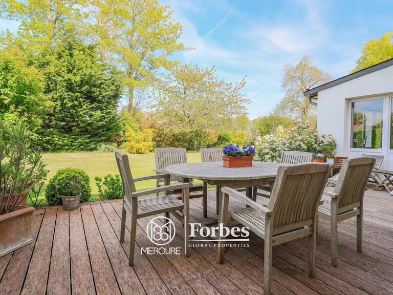 Castle Noyelles-sur-Mer - 8 bedrooms - 419m²