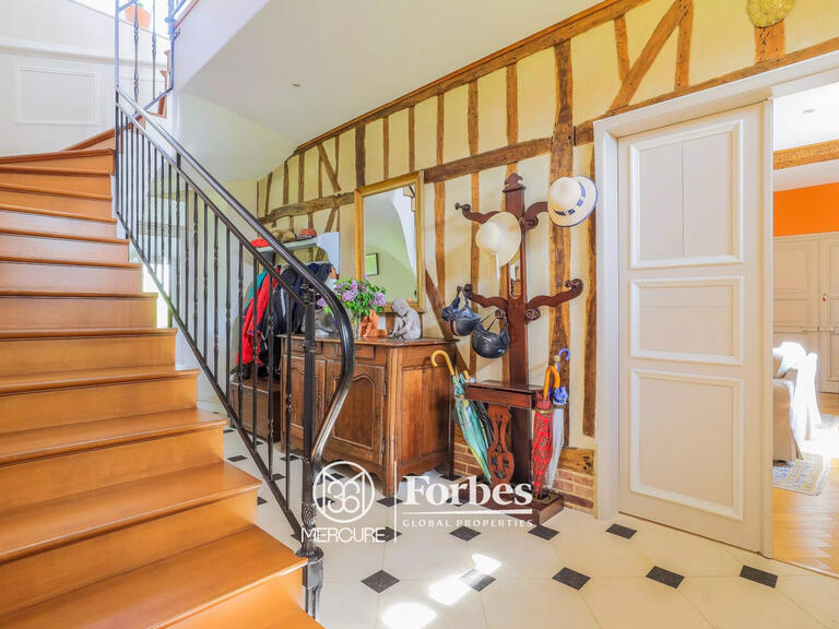 Castle Noyelles-sur-Mer - 8 bedrooms - 419m²