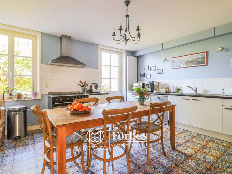 Castle Noyelles-sur-Mer - 8 bedrooms - 419m²