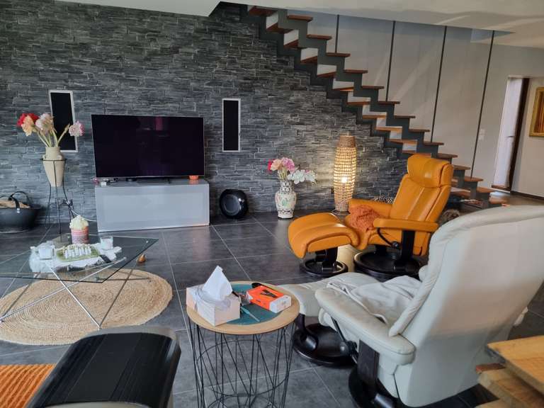 Maison Noyers-sur-Jabron - 3 chambres - 172m²