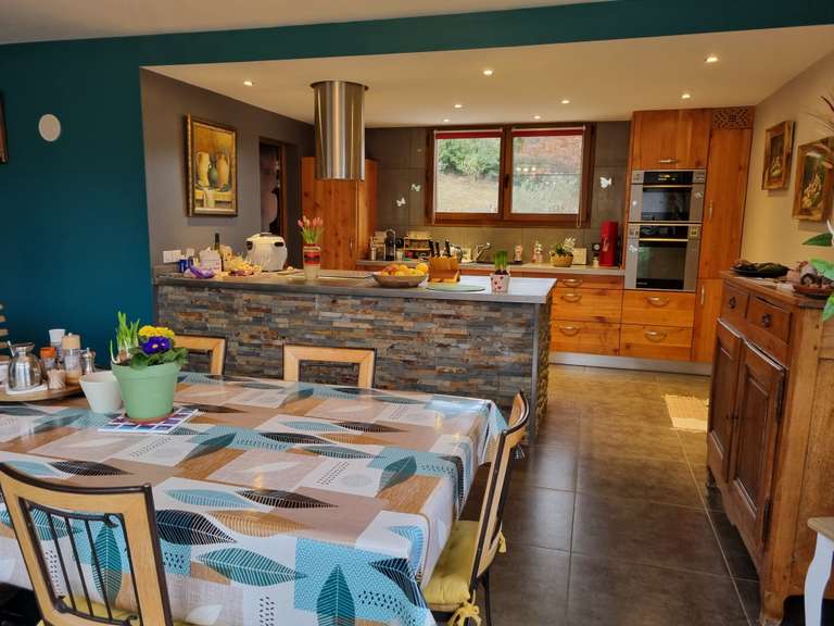 Maison Noyers-sur-Jabron - 3 chambres - 172m²