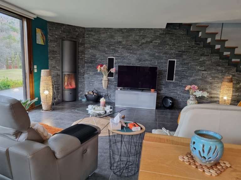 Maison Noyers-sur-Jabron - 3 chambres - 172m²