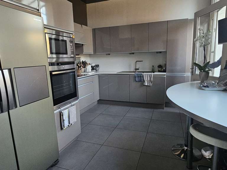 House Noyon - 16 bedrooms - 920m²