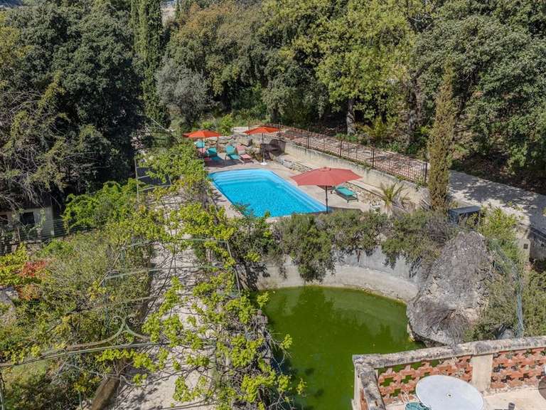 Maison Nyons - 303m²