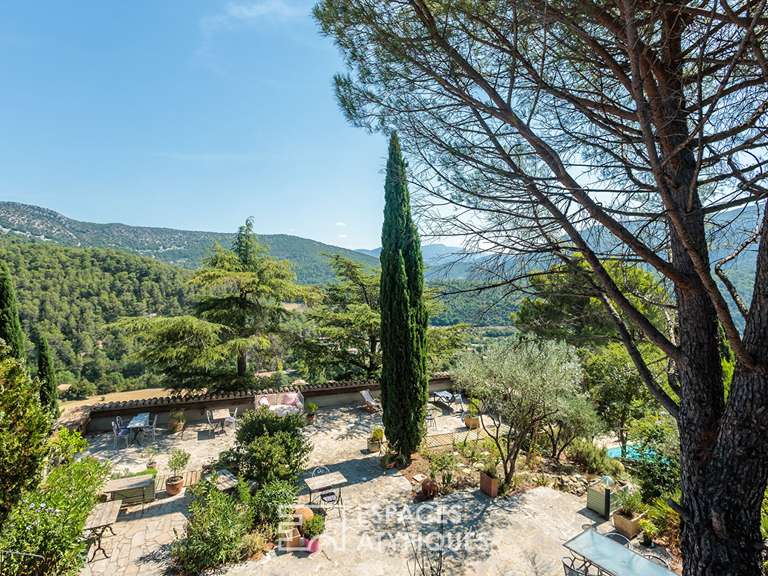 Maison Nyons - 20 chambres - 1196m²