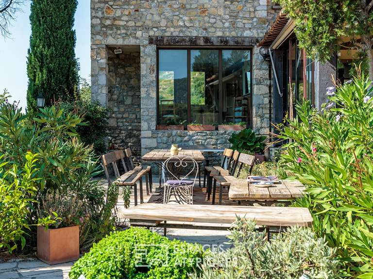 Maison Nyons - 20 chambres - 1196m²