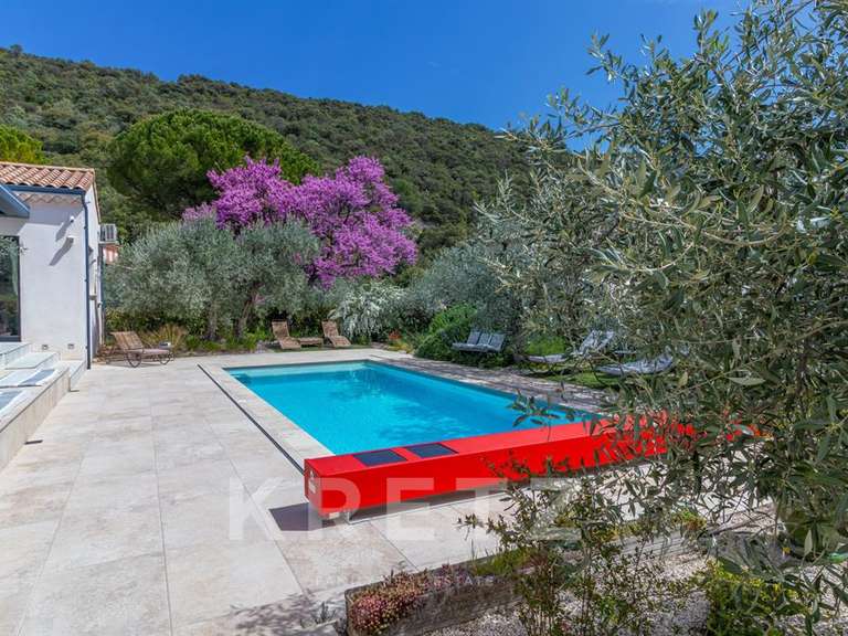 Maison Nyons - 5 chambres - 300m²