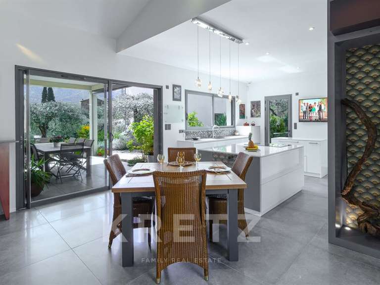 Maison Nyons - 5 chambres - 300m²