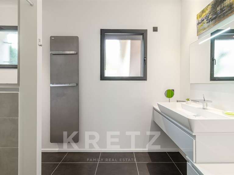 Maison Nyons - 5 chambres - 300m²