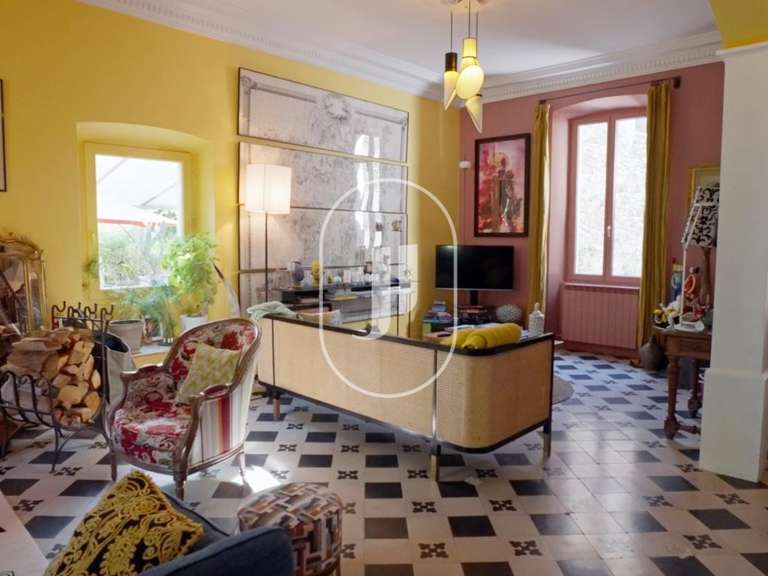 Maison Nyons - 4 chambres - 259m²