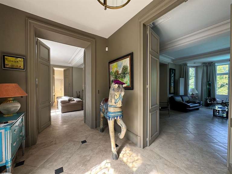 House Olivet - 6 bedrooms - 313m²