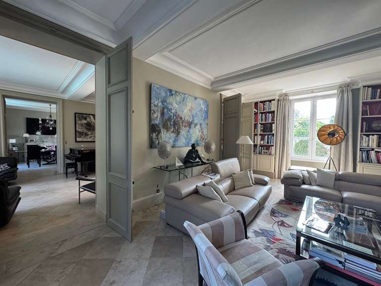 House Olivet - 6 bedrooms - 313m²