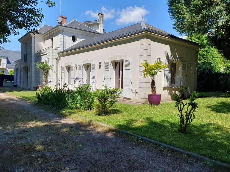 House Olivet - 6 bedrooms - 230m²