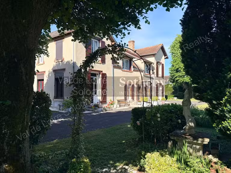 Maison Olivet - 6 chambres - 212m²