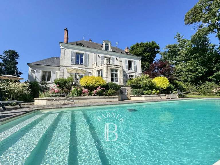 Propriété Olivet - 6 chambres - 363m²