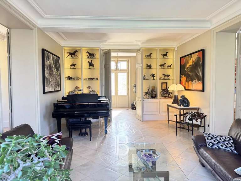 Propriété Olivet - 6 chambres - 363m²