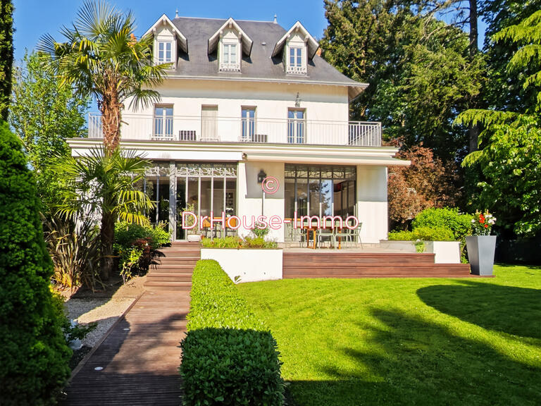 Villa Olivet - 6 chambres - 383m²