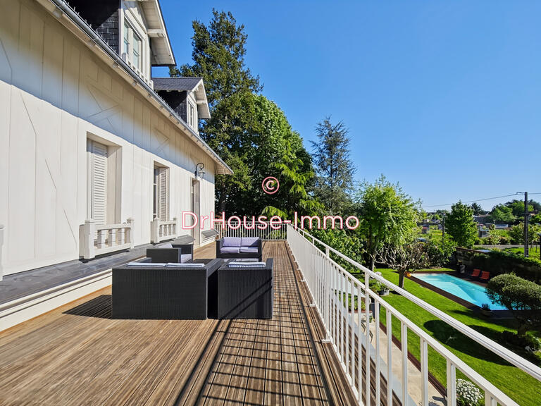 Villa Olivet - 6 chambres - 383m²