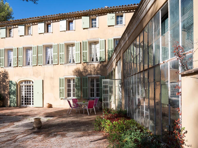 Vente Maison Ollioules - 9 chambres