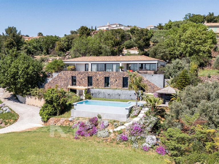 Maison Ollioules - 4 chambres - 200m²