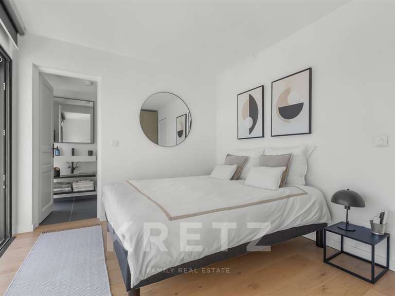 Maison Ollioules - 5 chambres - 200m²