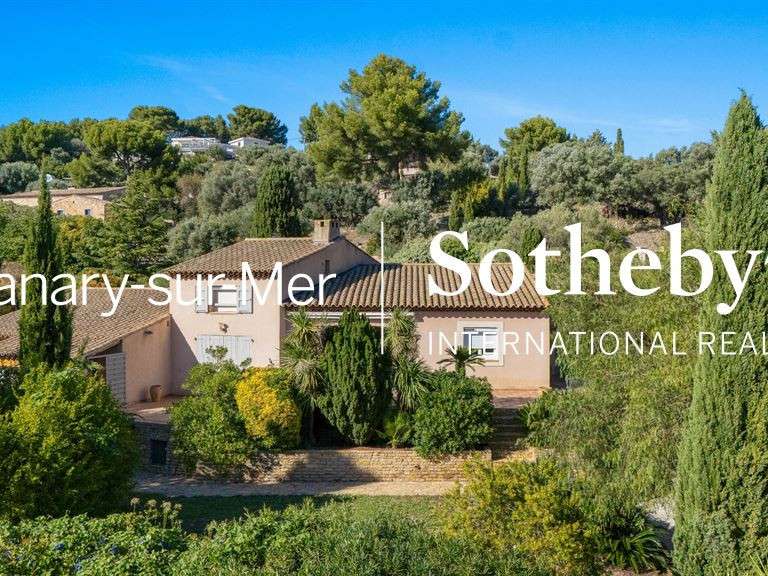 Maison Ollioules - 3 chambres - 186m²
