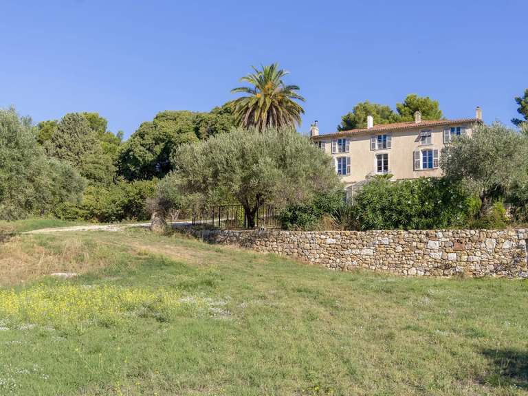 Maison Ollioules - 700m²