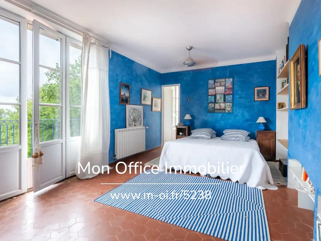 Property Ollioules
