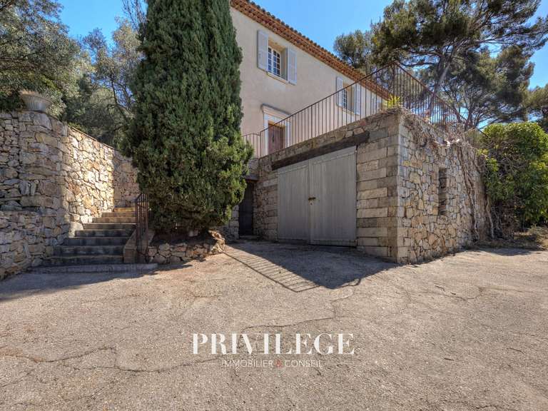 Villa Ollioules - 3 chambres - 143m²