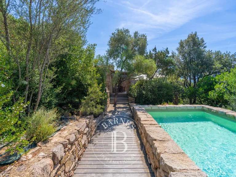 Villa Olmeto - 4 bedrooms - 240m²