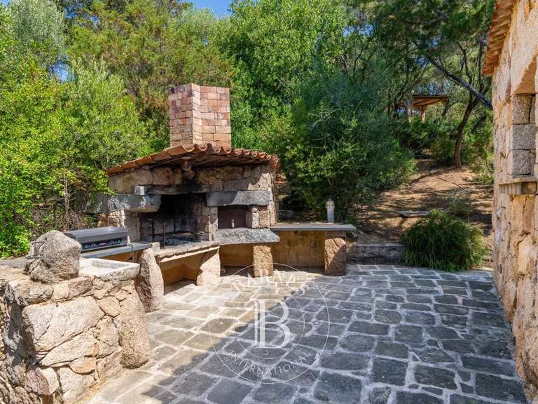 Villa Olmeto - 4 bedrooms - 240m²