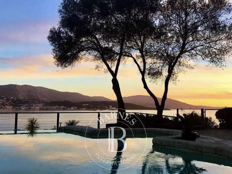 Villa Olmeto - 6 bedrooms
