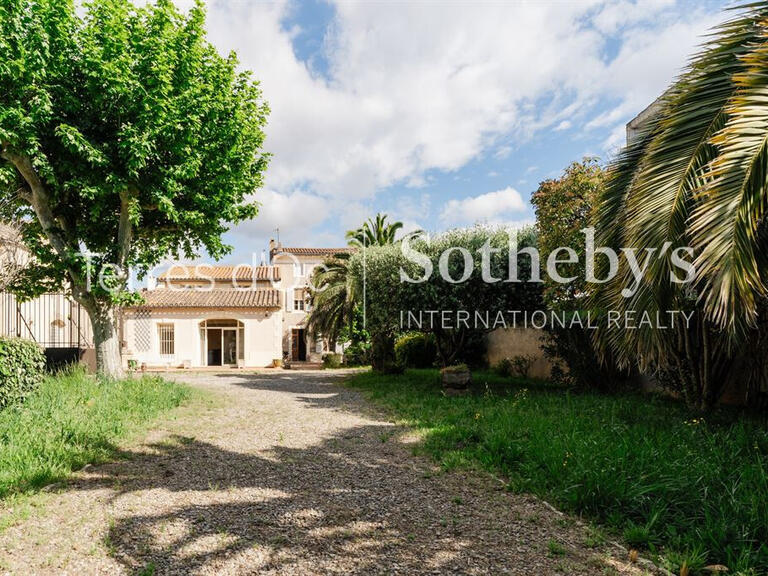 Maison Olonzac - 6 chambres - 336m²